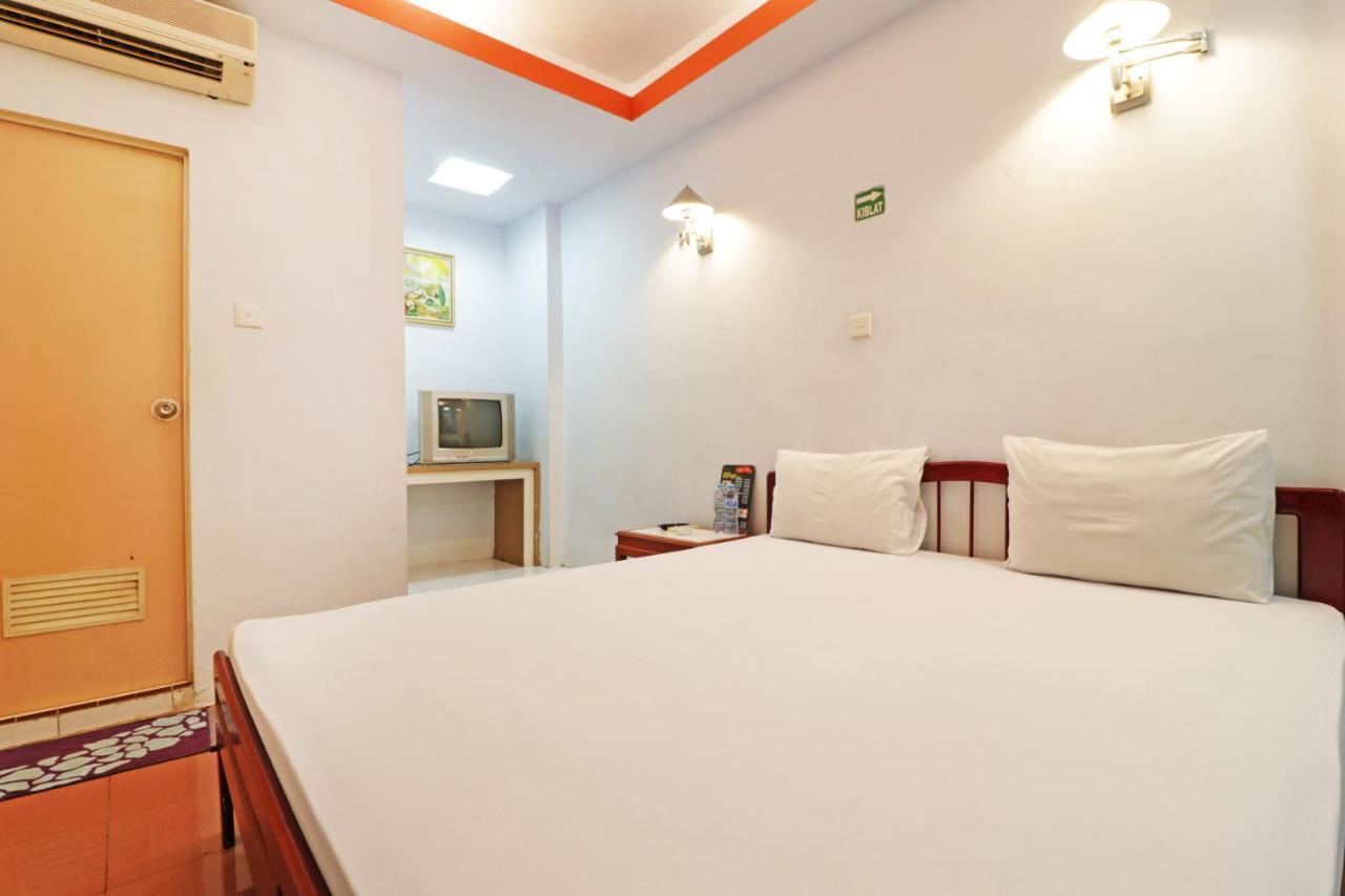 Mutiara Sari Hotel Makassar Exteriör bild