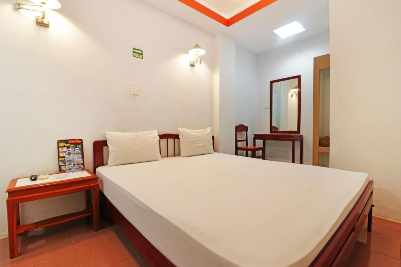 Mutiara Sari Hotel Makassar Exteriör bild